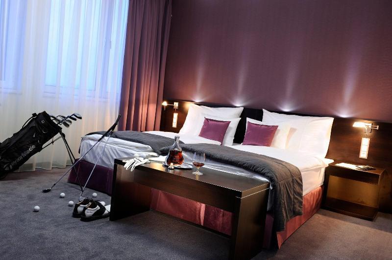 Hotel Turiec Мартин Экстерьер фото
